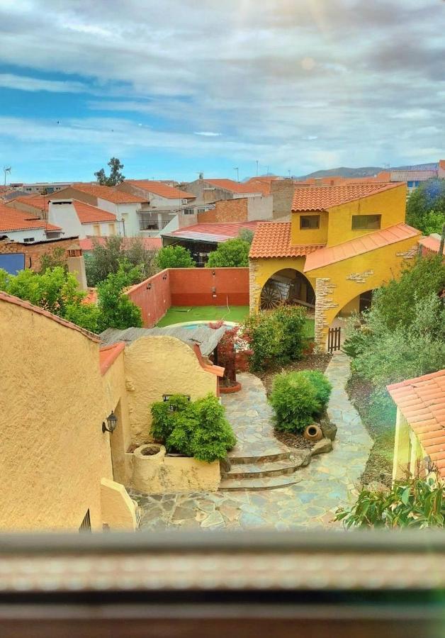 Lares Villa Casas de Don Pedro